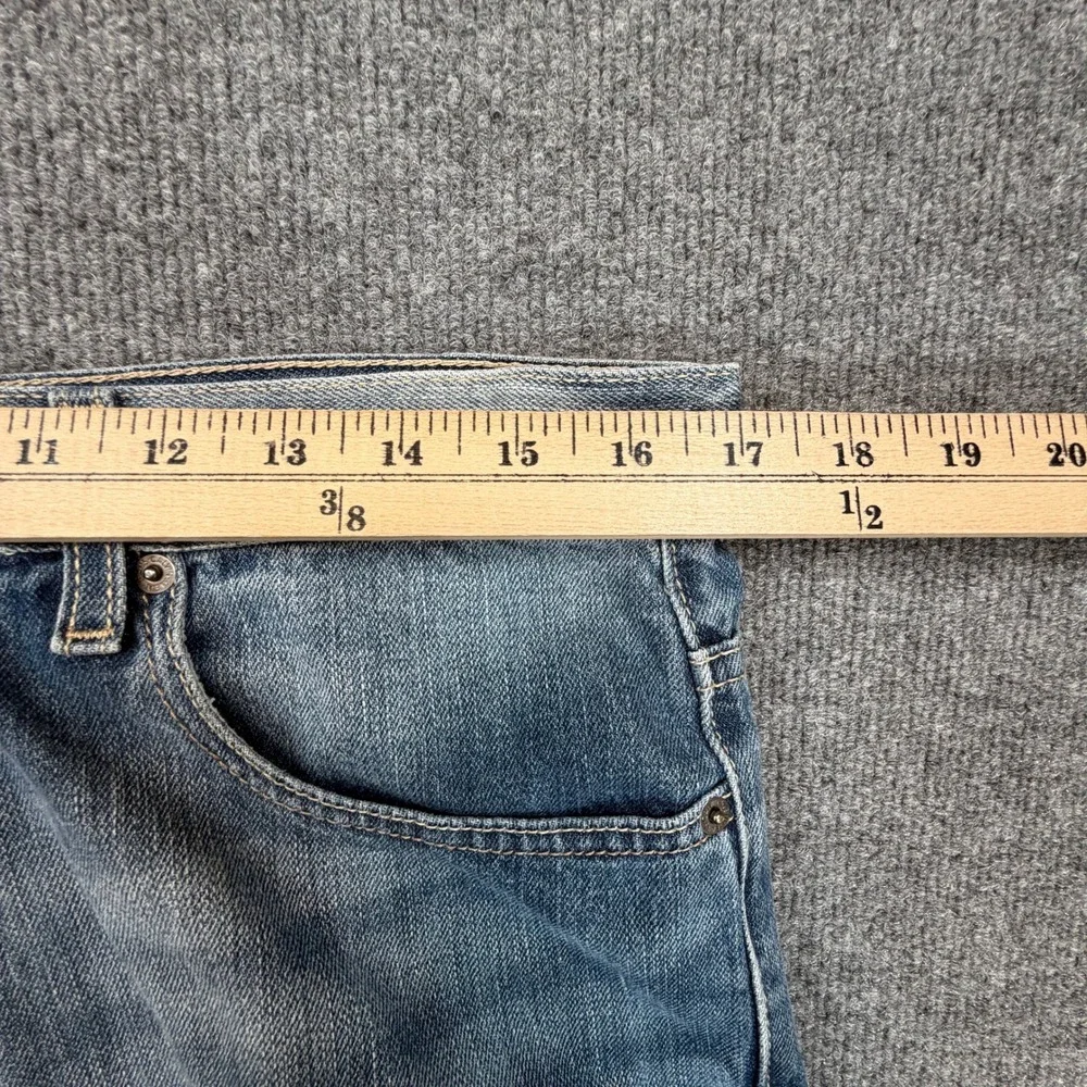Calvin Klein Jeans Relaxed Straight Men 32x30 (Fits 32x28) Crazy Fade Distressed